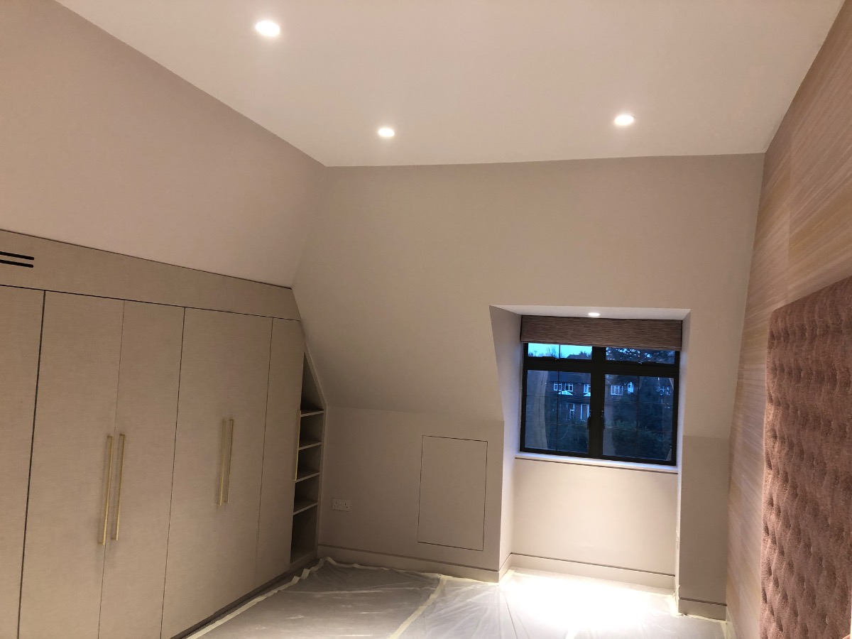 Painter and Decorator: Image 32